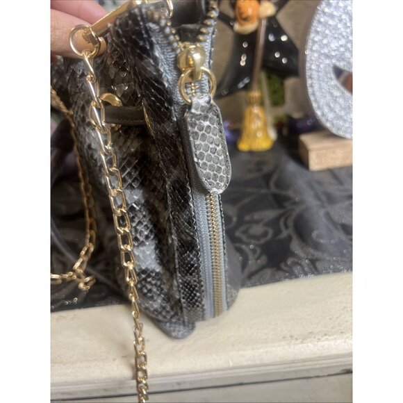 BE&D Genuine Leather Python Bucket Drawstring Crossbody Handbag Purse Nordstrom - Picture 5 of 12